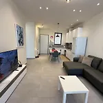 Apartamento Ana Maria's Excellent In Palasë