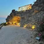 Apartamento Ana Maria's Excellent In Palasë
