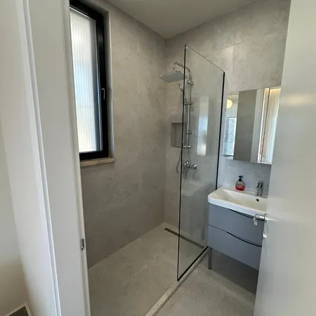 Ana Maria's Excellent In Διαμέρισμα