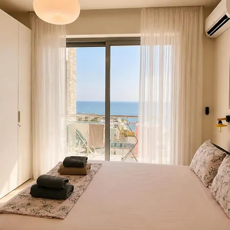 Ana Maria's Excellent Dhermi Appartement